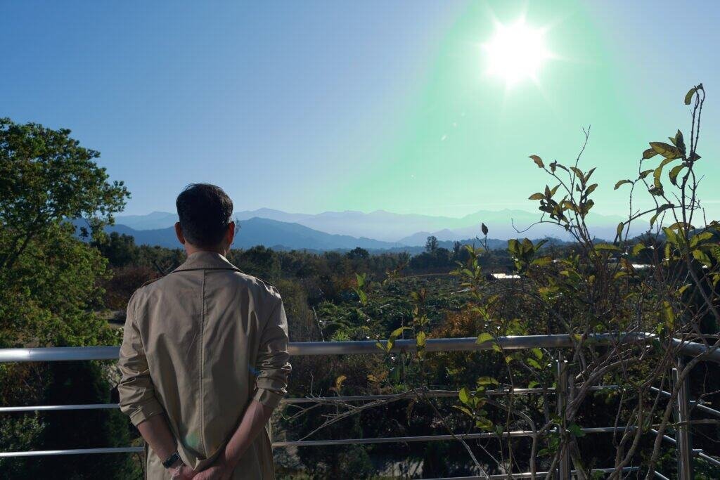 Shape of Air 02 — Me Time